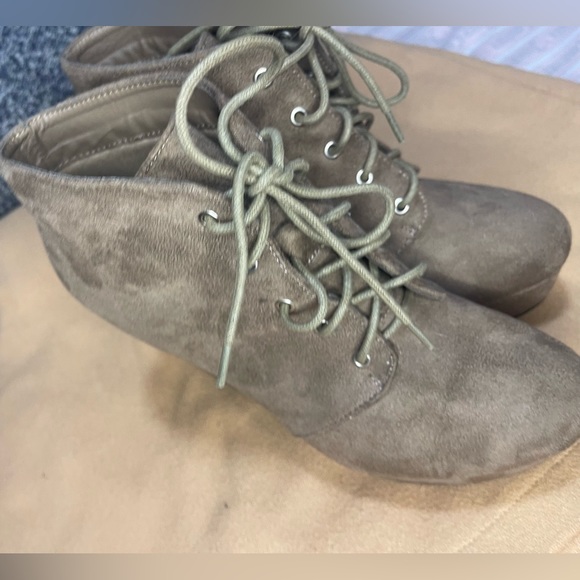 Forever boot heels - Picture 3 of 6